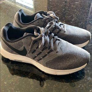 Nike Run Swift shoes